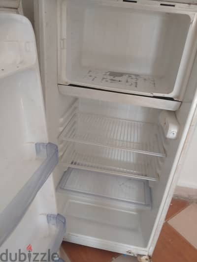 تلاجة بطول 133 سم مستعملة