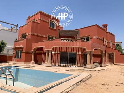 Golf View & Lake Standalone For Sale In Golf Views