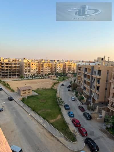 للبيع شقة مميزة في اللوتس الشمالية