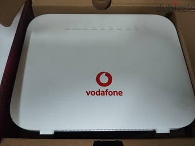 رواتر فودافون للبيع بحاله جيده جدا جديد لسه أرضي فائق السرعةVDSL+