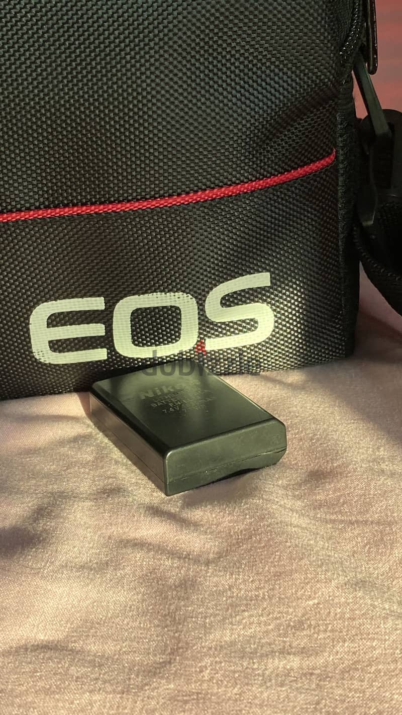 Nikon EN-EL14 Battery 3