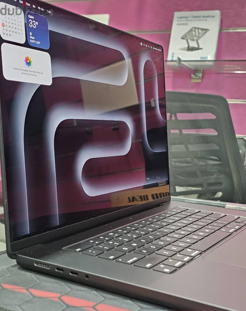 MacBook Pro M3 Max 16inch 3