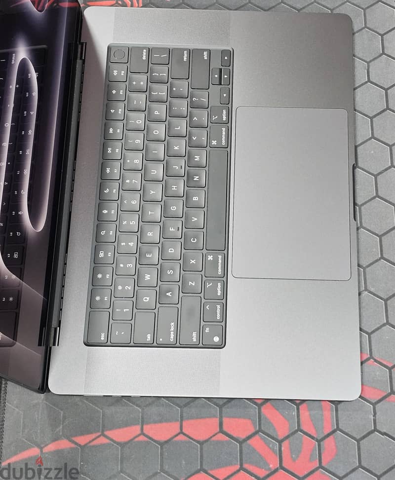 MacBook Pro M3 Max 16inch 4