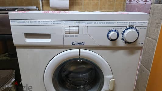 غسالة candy بحالة ممتازة