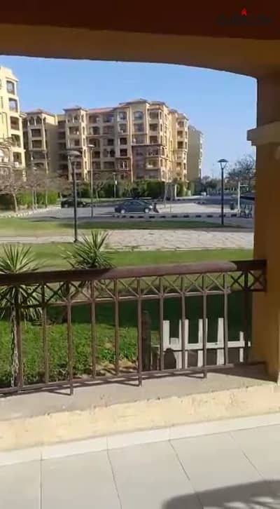 My city apartment for sale ground floor with garden model 300 in the b1