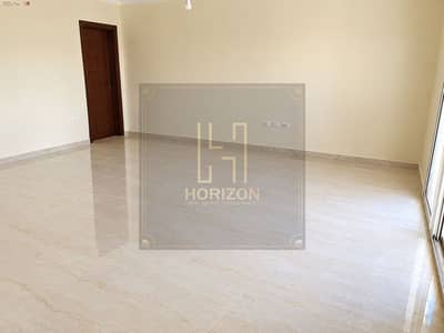 With prime view semi furnished Apartment 2rooms Rent Hyde Park New Cairo