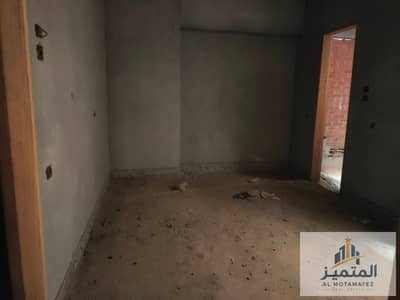 Apartment for sale in The Square Compound in Fifth Settlement. The apartment features a practical and comfortable layout, a spacious reception area su