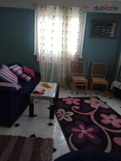 Furnished apartment for secondary rent for a family, couple, student, or company. 3 bedrooms, two-piece reception, kitchen, 2 bathrooms, fifth floor with all amenities: water, electricity, and elevator in Alexandria, Al-Amreya, Kilometre 21, at the distinguished location of Al-Nakhil Beach.