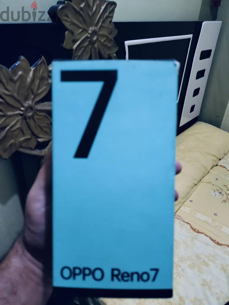 OPPO Reno7 4