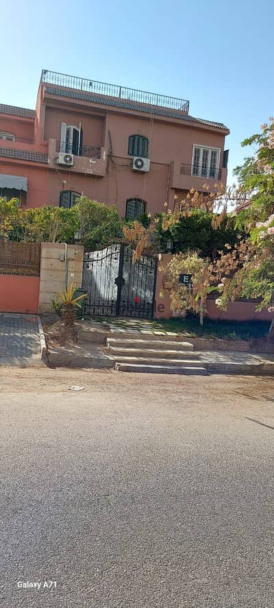 Villa for sale in Sheikh Zayed in front of Arkan New and Zayed 2000