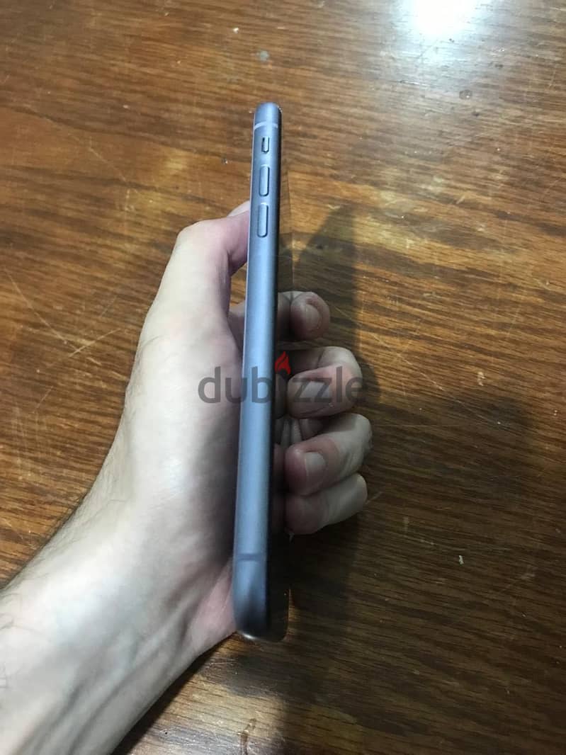 Apple - iPhone 11 3