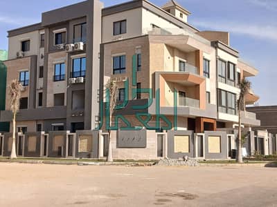 امتلك وحدة في امتداد غرب الجولف 335 متر دور دور تاني، قريبة من جميع المحاور الرئيسية - التجمع الخامس - دار المعمار