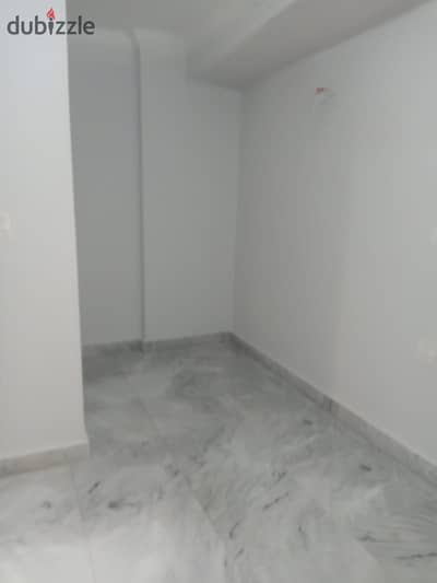 Apartment for rent in Al-Ma'arij City, Zahraa Al-Maadi, near all services.