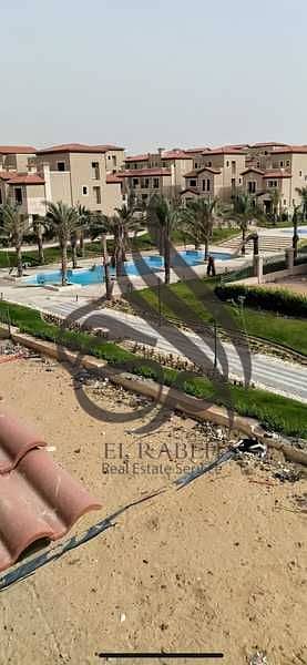تاون هاوس كورنر للبيع في لافيستا سيتي العاصمه الاداريه الجديده موقع متميز و اقل من سعر السوق