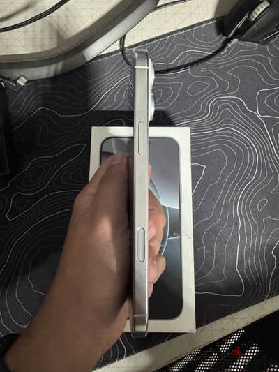Apple - iPhone 16 Pro Max