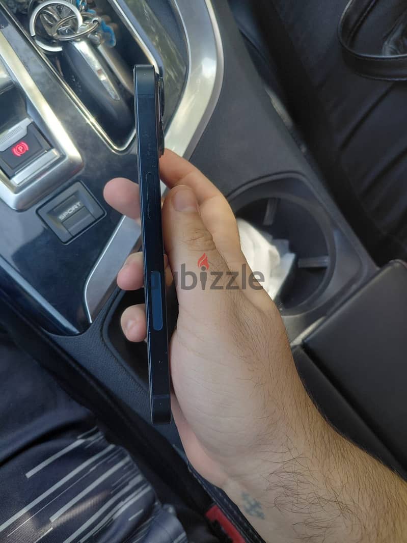 Apple - iPhone 14 4