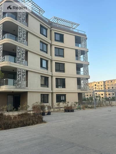 شقة جاهزة للسكن بتشطيب كامل وموقع متميز في "بادية بالم هيلز" (Badya Palm Hills)