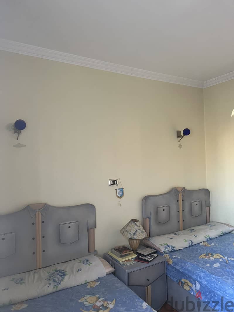 Children bedroom 2