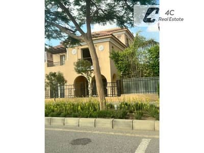 Under market price Villa Standalone 396 m fully finished ready to move for sale very prime location view landscape in Hyde park New Cairo