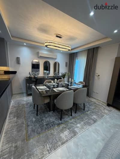 Apartment for sale, ready for immediate handover, fully finished in Fifth Settlement, New Cairo