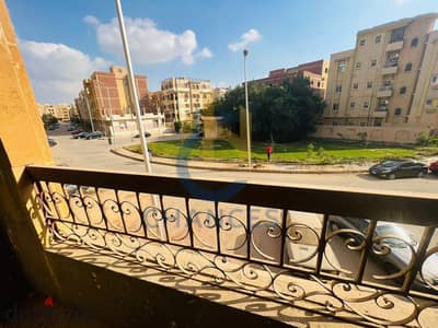 Ground-Floor Apartment with Garden for Sale in South Investors – North-Facing with Open Wide Garden View and Private Entrance