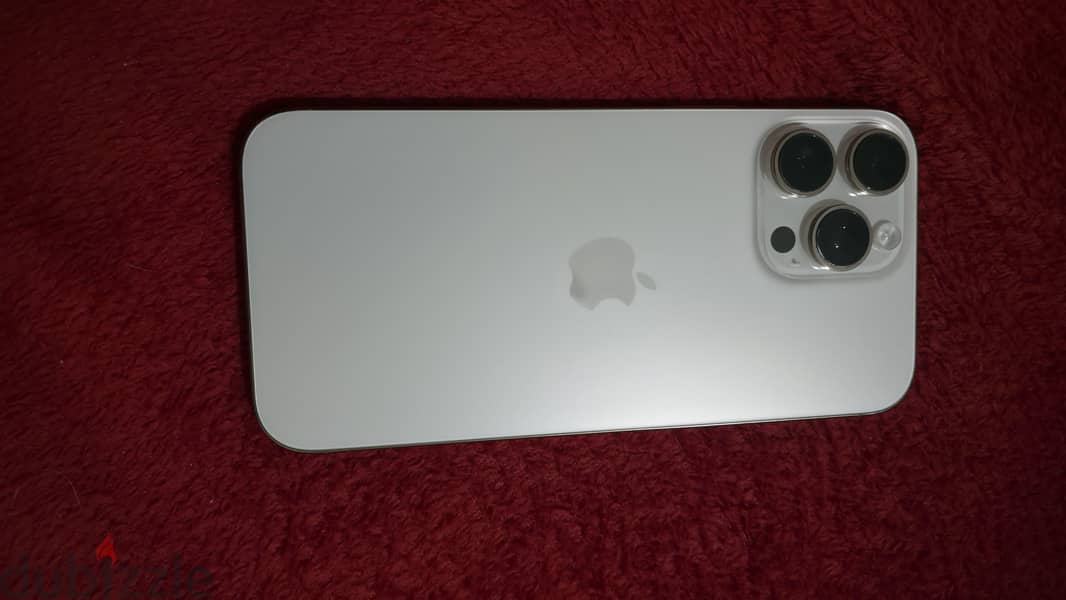 Apple - iPhone 16 Pro Max 2
