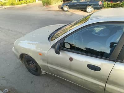 دايو لانوس 2000