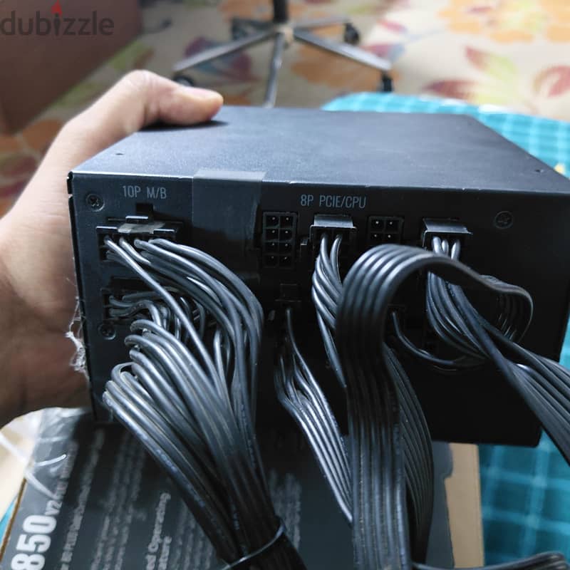 Cooler Master MWE Gold 850 V2 – Full Modular 4