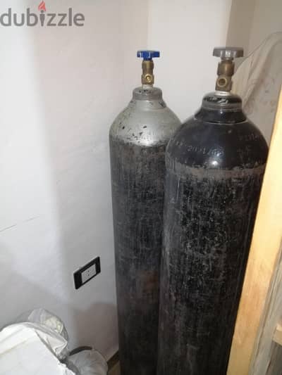 اسطوانات غاز ارجون و  co2