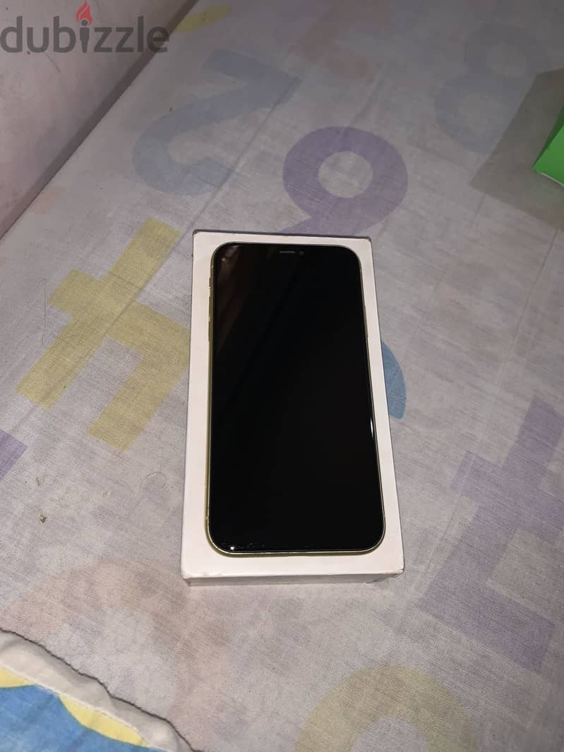 Apple - iPhone 11 2
