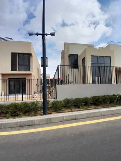 فيلا مستقلة 250م للبيع بسعر قابل للتفاوض في سوديك إيست هليوبوليس الجديدة SODIC East New Heliopolis
