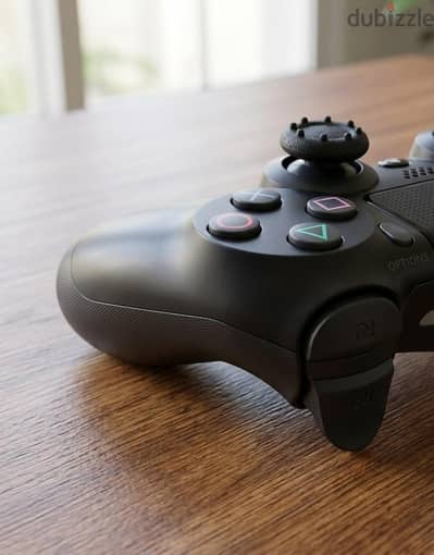 دراع من بتاع زمان ps4 pro حاله وتفاصيل مبقتش خلاص موجودة اطلب حالا