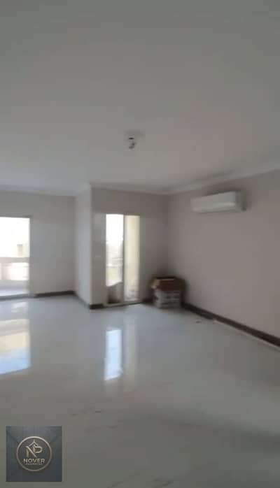 Ivilla roof 254 Sqm for rent | October park | Mountain view