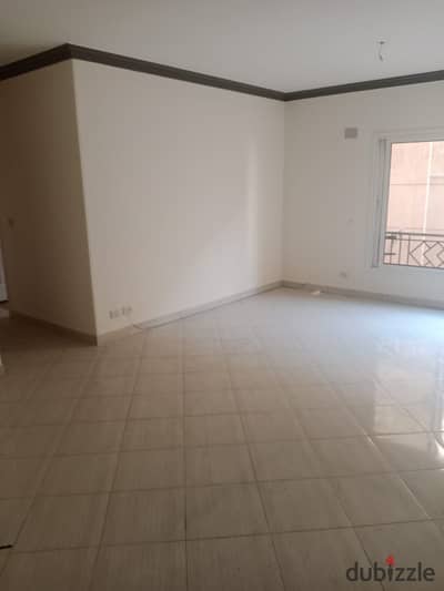 Apartment for rent 120m super lux in a prime location in Sheikh Zayed