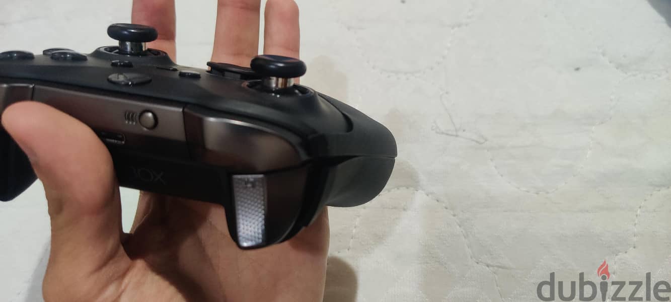 Xbox Elite Series 2 Controller Only 6