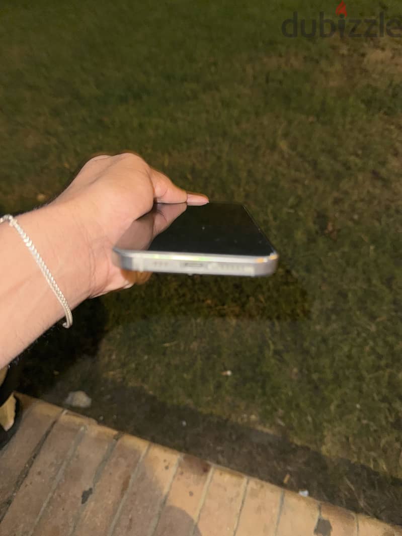 Apple - iPhone 15 Pro Max 2