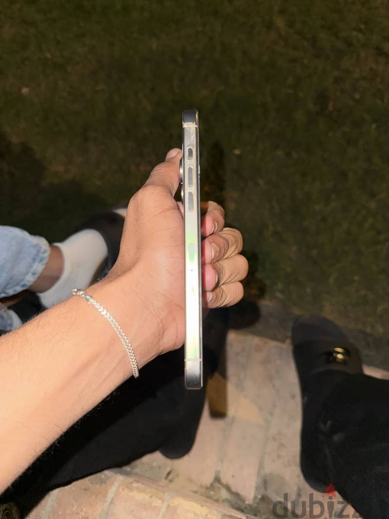 Apple - iPhone 15 Pro Max 6