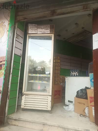 ثلاجه مشروبات للبيع