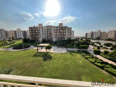 Cheaper apartment 170 m in Wisal Compound, Al-Shorouk, in front of Madinaty and in front of Bue