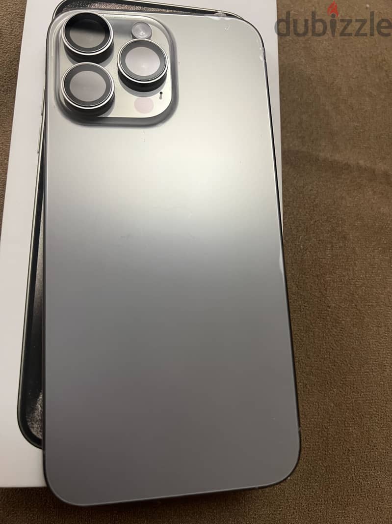 Apple - iPhone 15 Pro Max 8