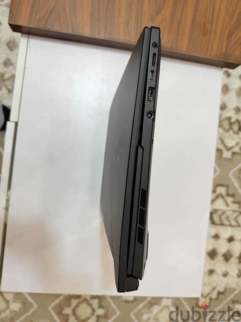 ASUs Rog Zephyrus Duo 16 Gx650PY 6