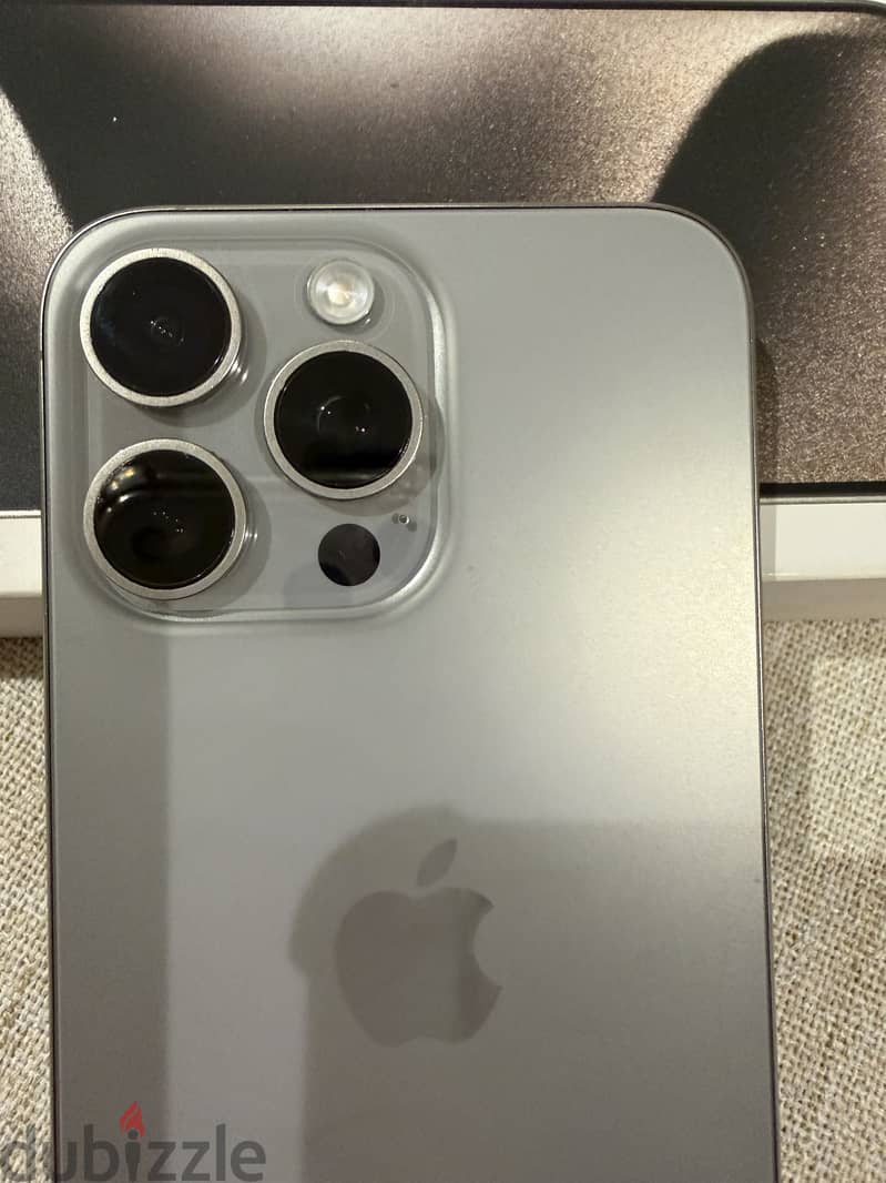Apple - iPhone 15 Pro Max 7
