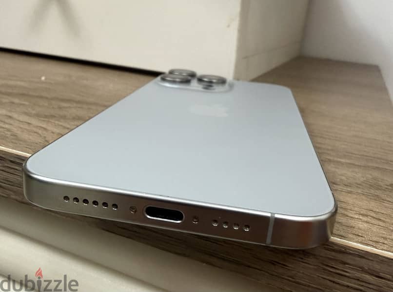 iPhone 15 Pro Max 256 Gb like new zero VAT 2