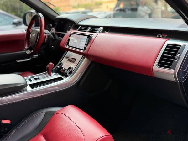 RANGE ROVER SPORT SVR 2021