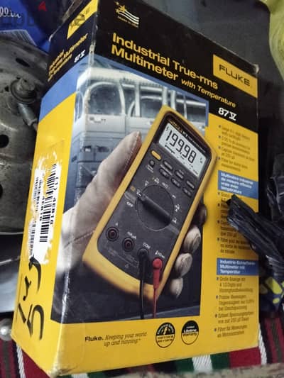 Fluke V87