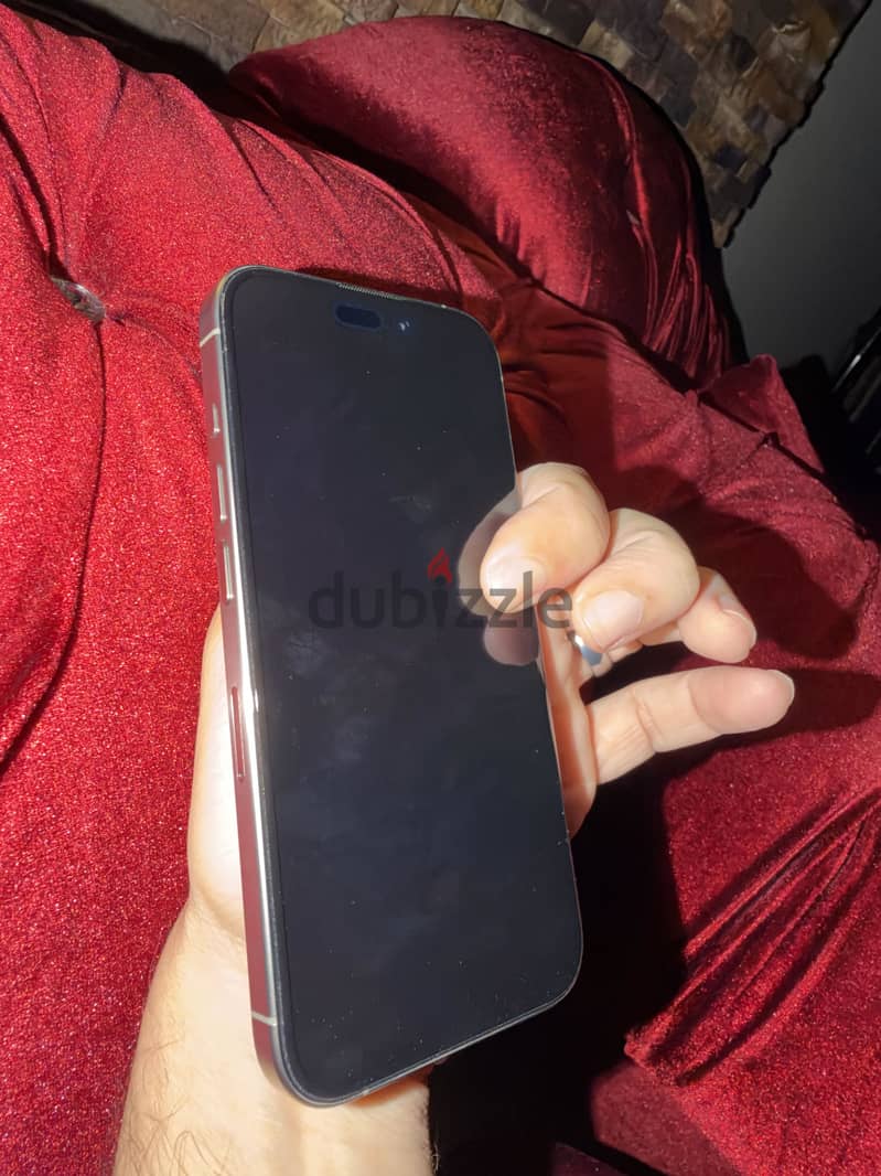 Apple - iPhone 15 Pro 3
