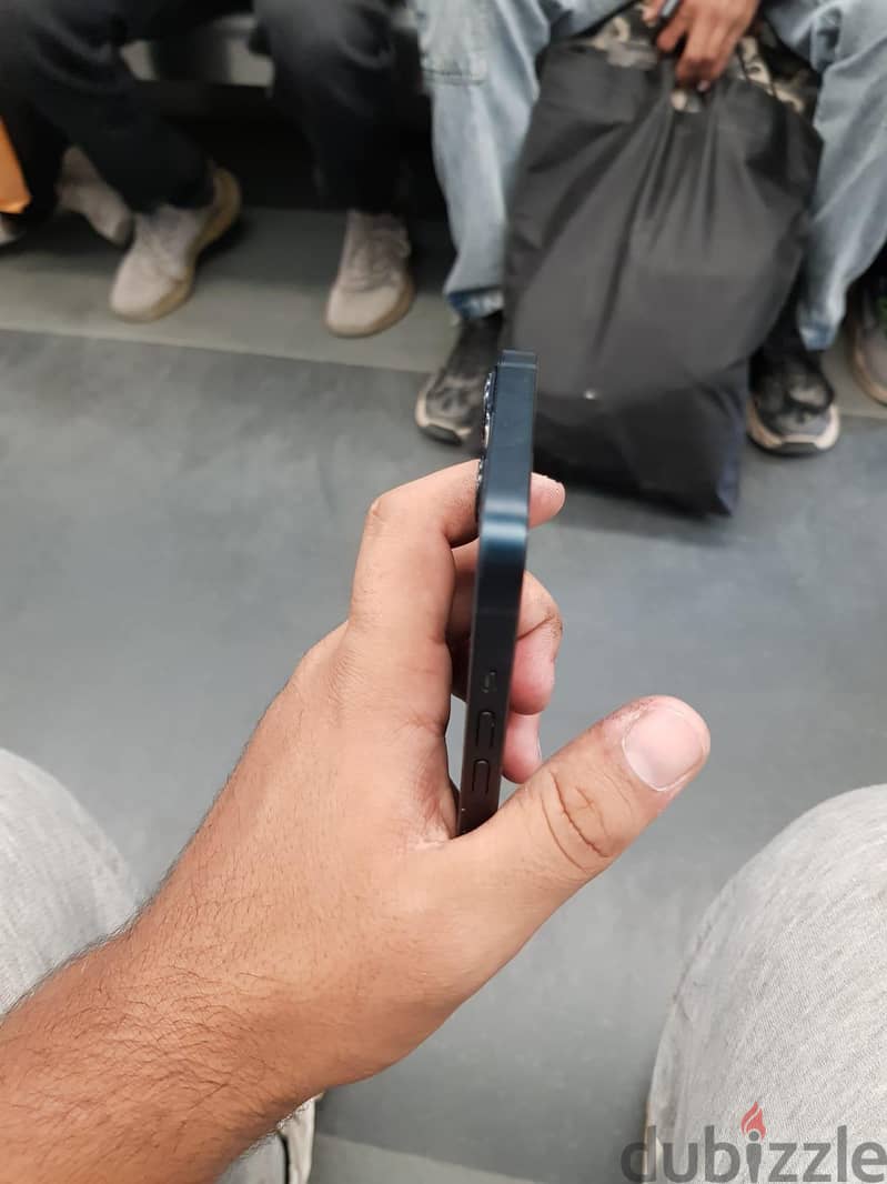 Apple - iPhone 13 2