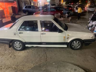 فيات ريجيتا 1986