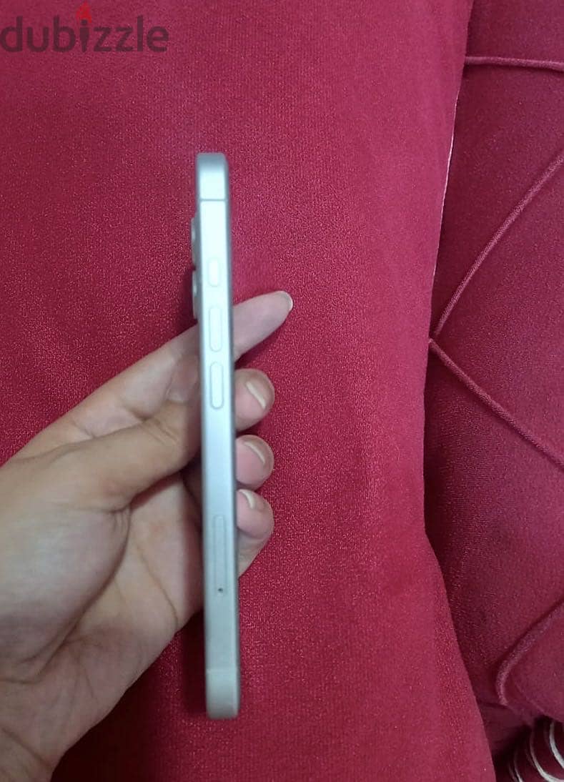 Apple - iPhone 16 4