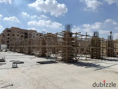 **38 sqm Commercial Shop for Sale at North Plaza Mall, 6th of October City – 25% Down Payment, Interest-Free**